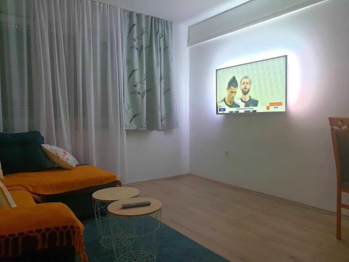 Apartment Mon Cheri-Located In A Quiet Neighbourhood Near Beaches Free Parking Pula Exterior photo